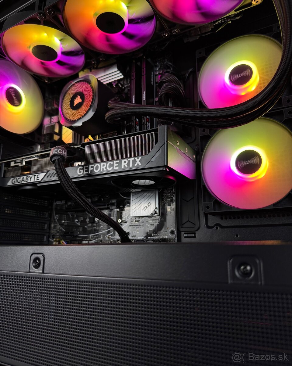 ☑️ Ryzen 7 7700 / RTX 5070 / 32GB RAM / 1TB SSD - 14