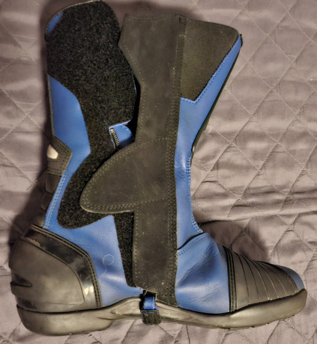 Vanucci a Dainese velk. 44 - 14