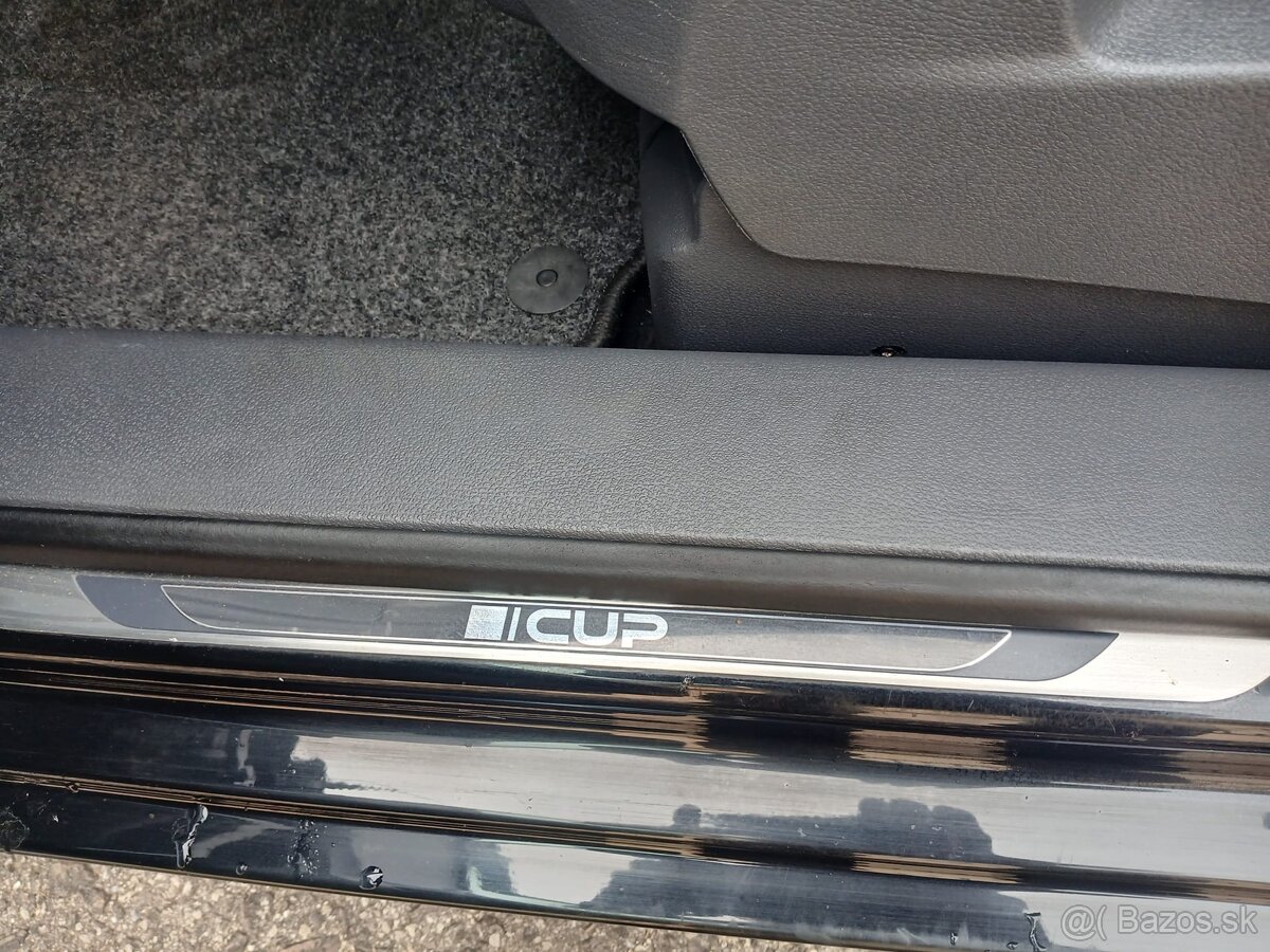 VW TOURAN 2.0TDi 103kw r. 2014 - 14