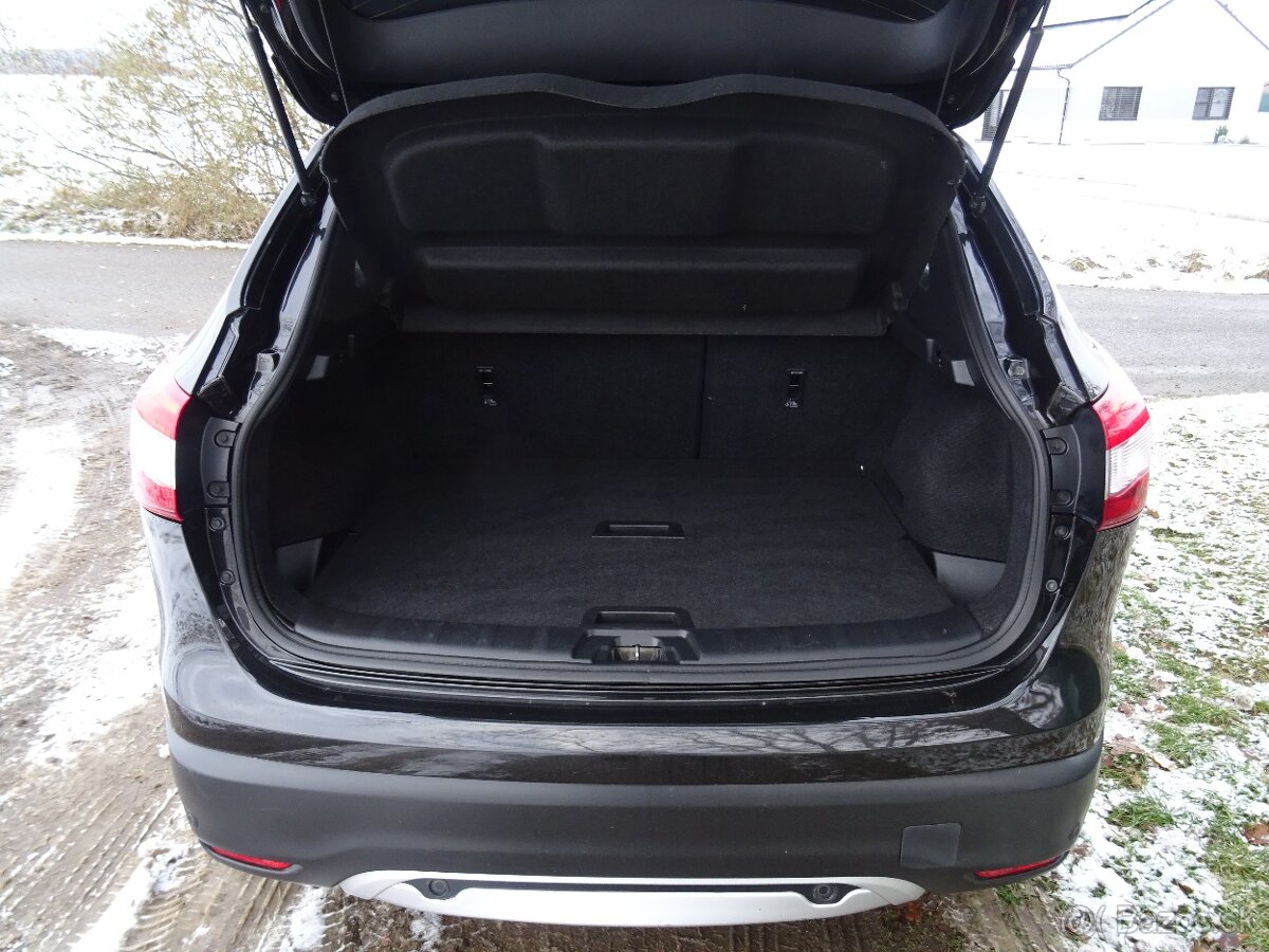 Nissan Qashqai 1,5 dCi 81kW spořeba 5,1L/100km pěkná výbava - 14