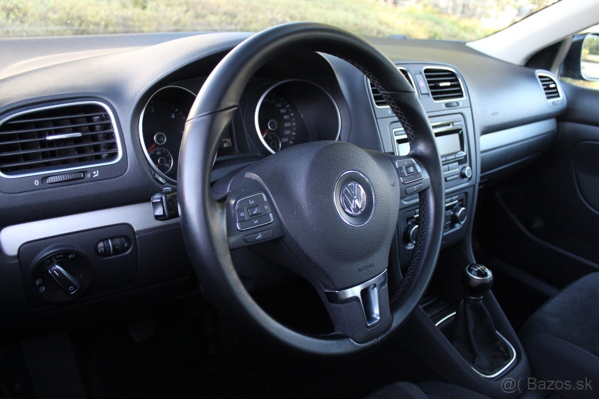 Volkswagen Golf 6 1.6 TDI Highline - 14