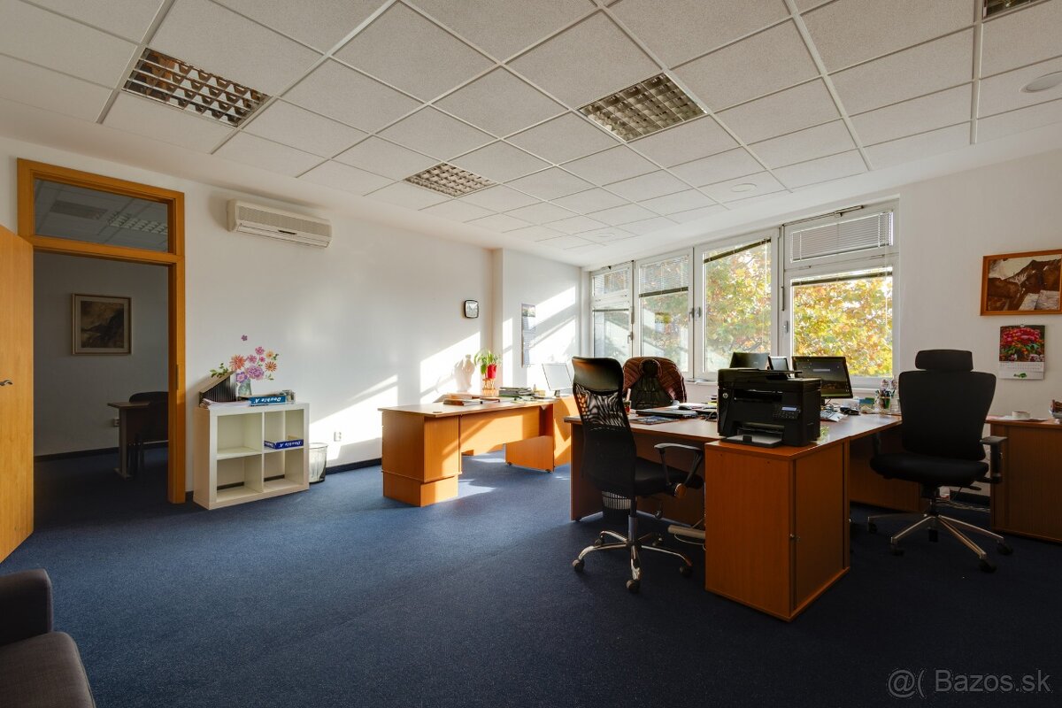 Investičná príležitosť budova s kanceláriami v Šali - 14