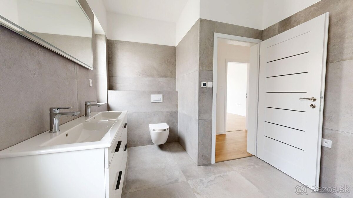 REZERVOVANÉ PINK Reality Na prenájom moderný 3-izbový byt v - 14