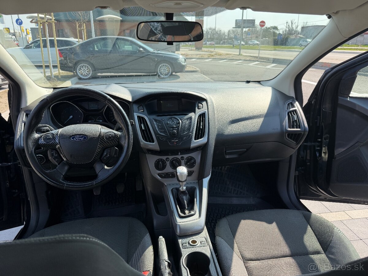 Ford Focus Combi Mk3 1.6 TDCi 70 kW - 14