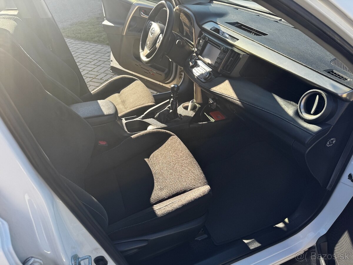 Toyota RAV4 4x4 2015 - 14