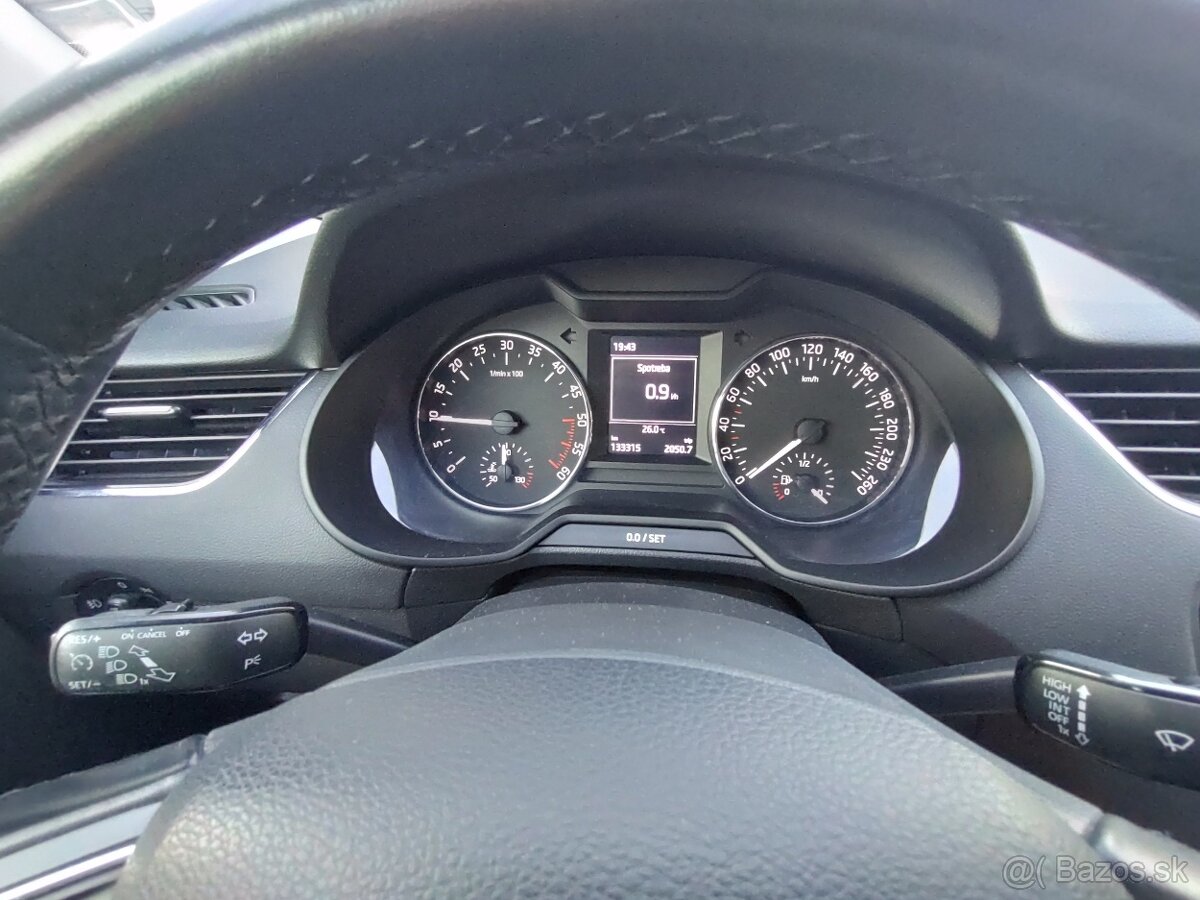 Škoda Octavia 3 1.6 TDi 81 kw - 14
