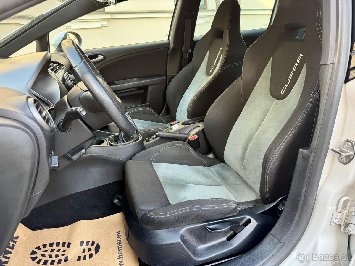 Seat Leon Cupra r310 white edition - 14