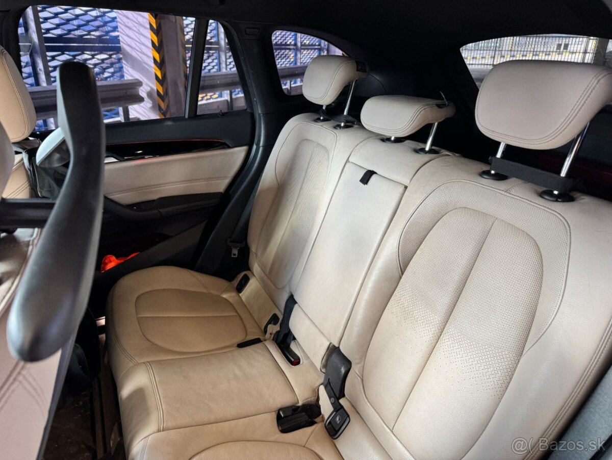 BMW X1 - 14