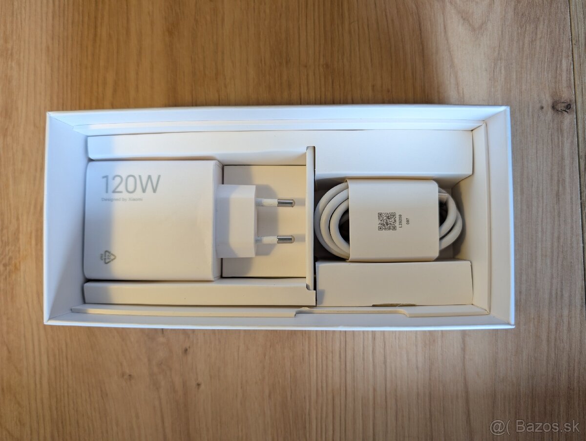 Predám Xiaomi 13T Pro 12gb / 512gb - 14