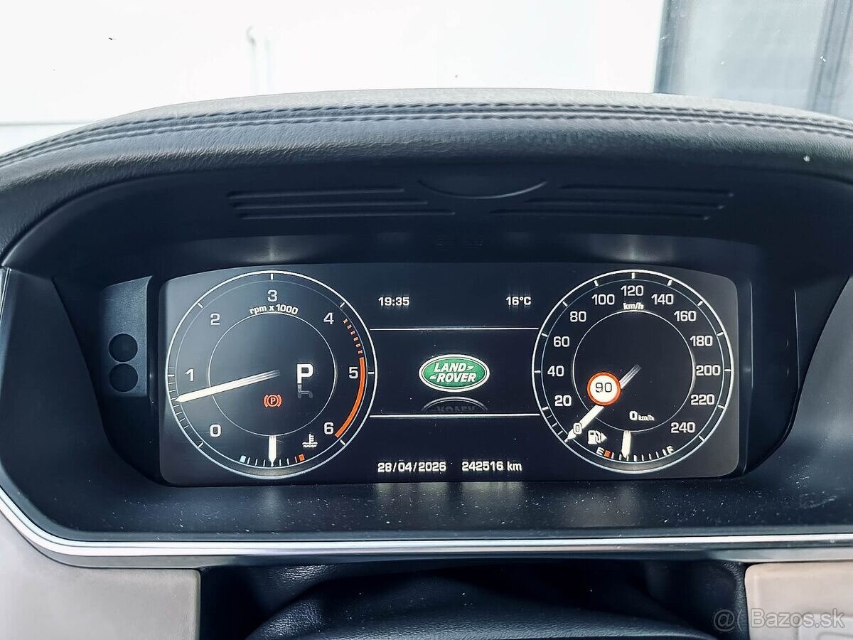 Land Rover Range Rover 4.4L SDV8 Vogue - 14