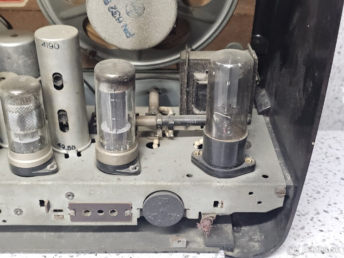 "Accord" 》Tesla 401U 》Starožitné elektronkové radio 》bakel - 14