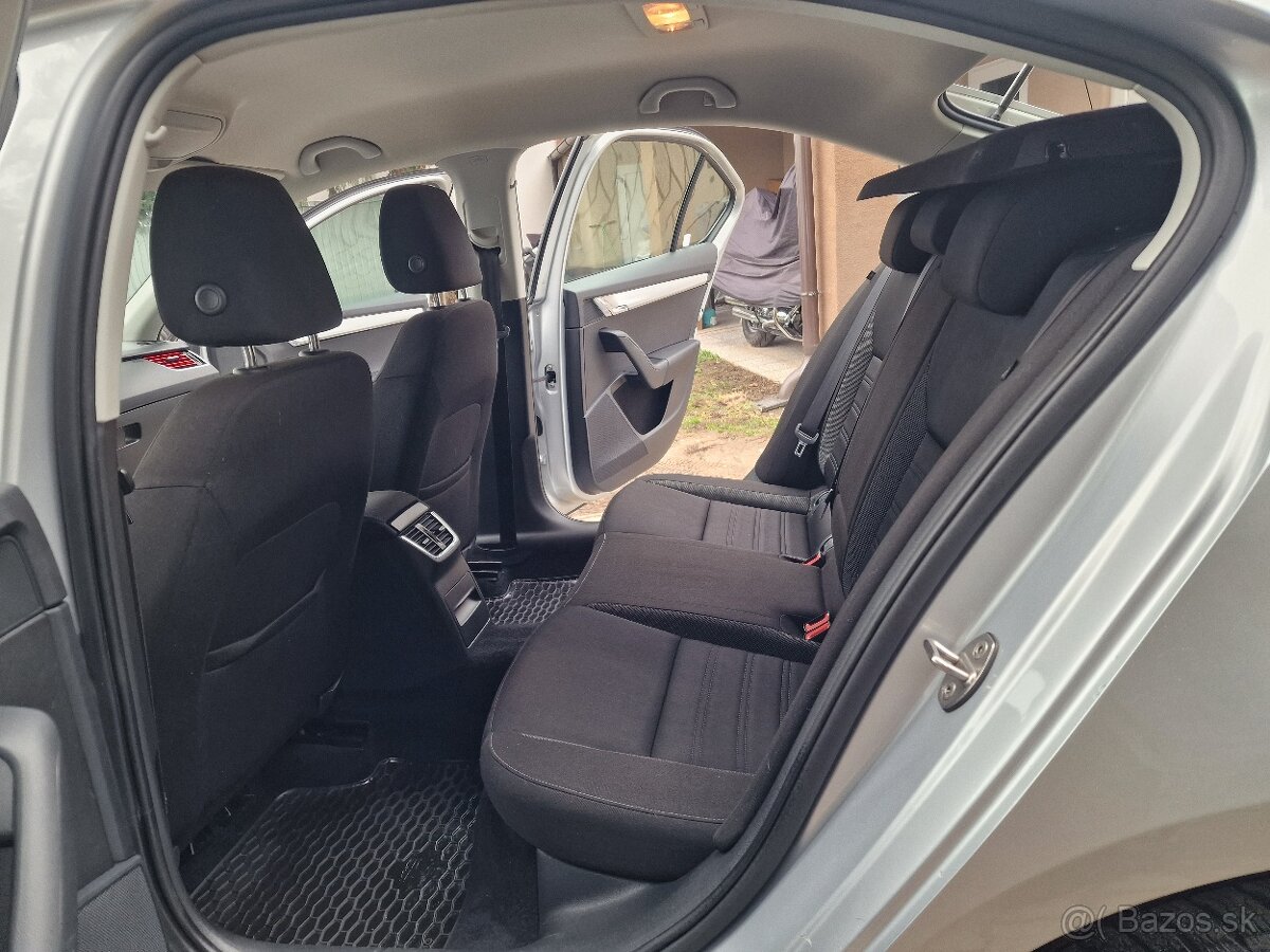 Škoda Octavia III 1.4 TSi 150k M6 Drive (benzín) - 14