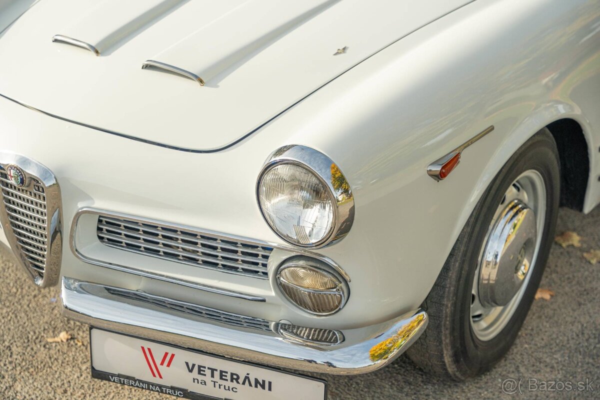 Alfa Romeo 2000 Spider 1961 - 14