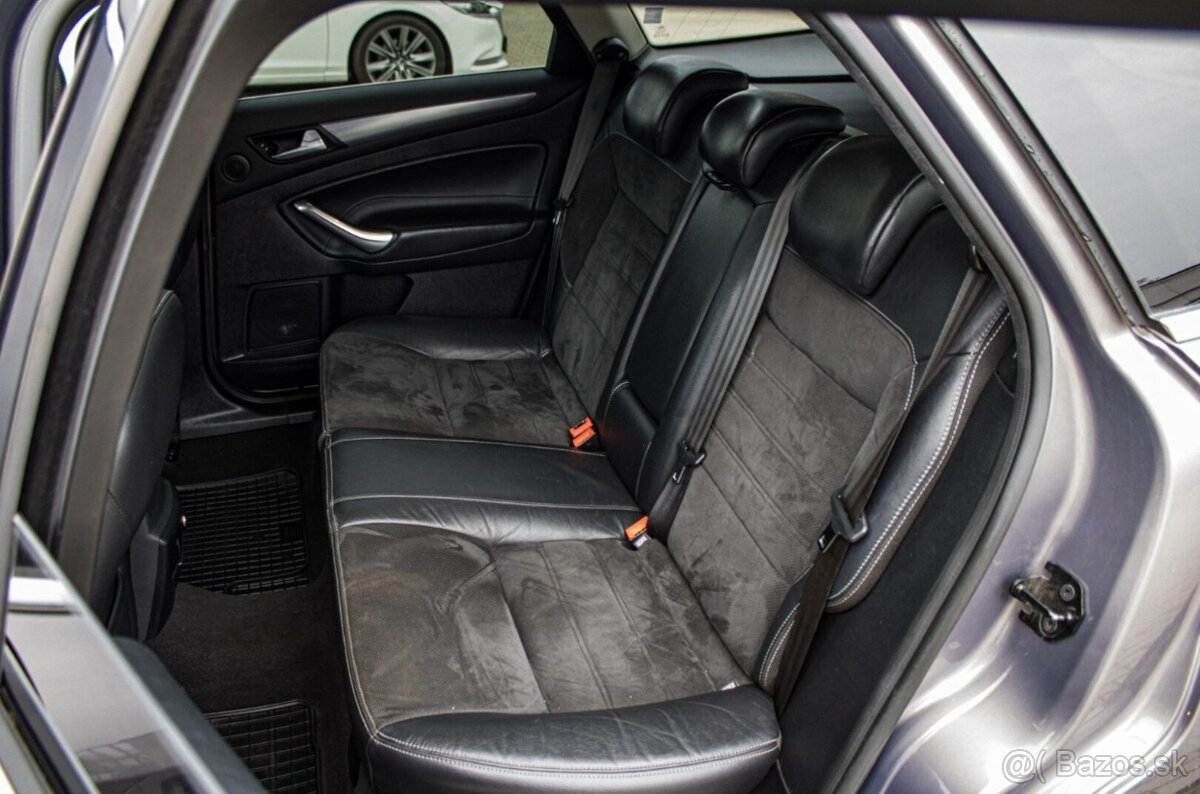 Ford Mondeo Combi 2.0 TDCi Titanium S | Nelakované | - 14