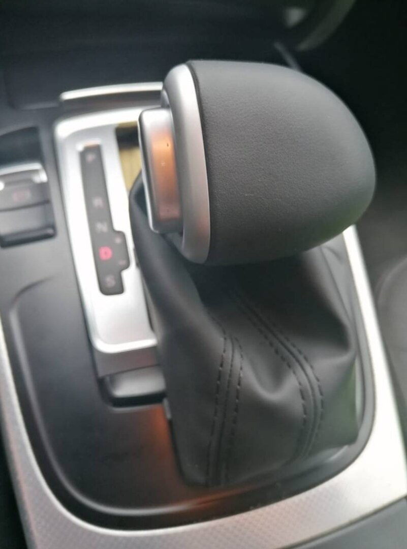 KOZENA RADIACA PAKA AUDI VOLIC AUTOMATU - 14