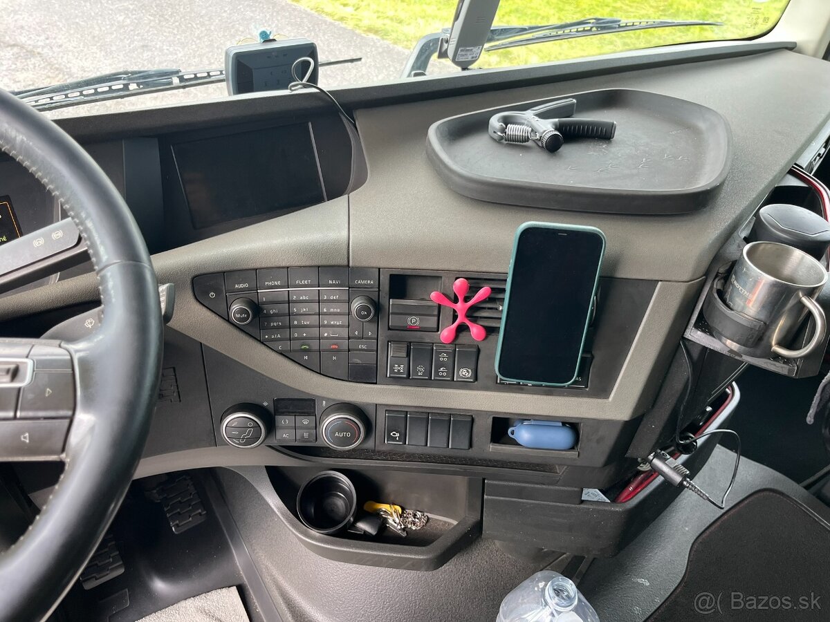 Volvo FH13 540 s hydraulickou rukou pro přepravu dřeva - 14