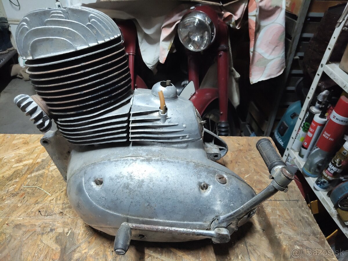 Jawa Perák 250, TP - 14