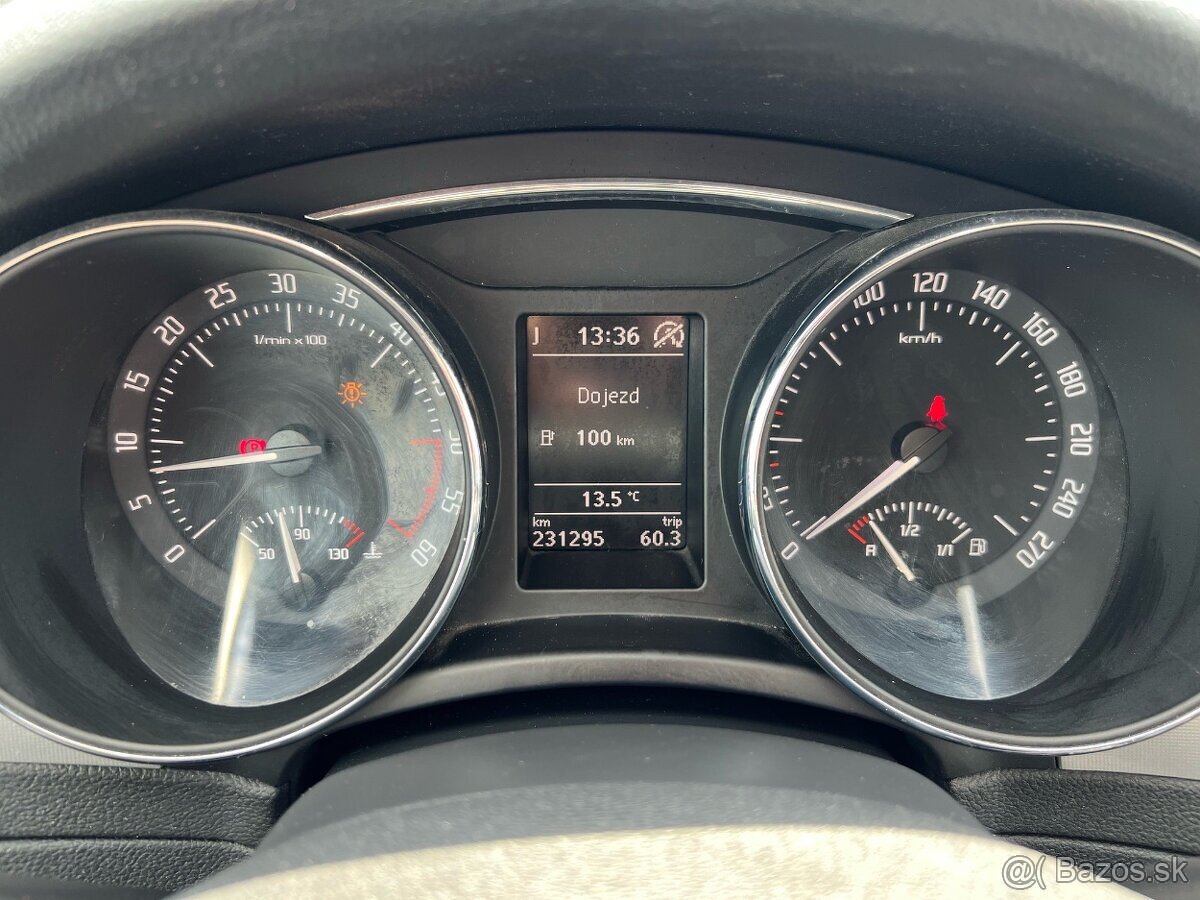 Škoda Superb 2 1.6TDI diesel, 77kW, MT/5, rok:06.2013. - 14