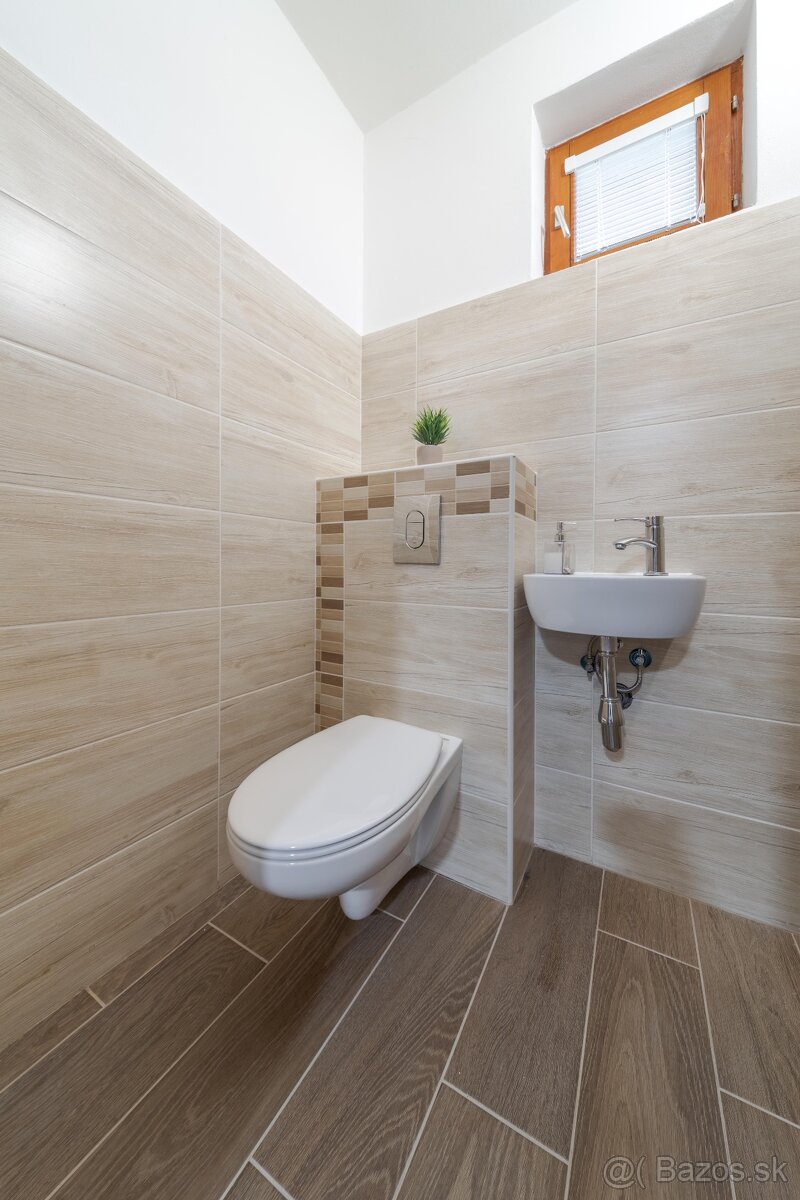 • Tehlový 2,5i RD za hranicami SR • Tornyosnémeti • - 14