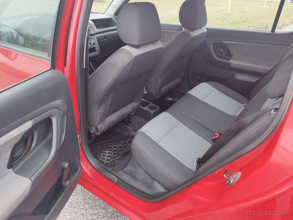 Škoda Fabia 2 1.2i 44kw - 14