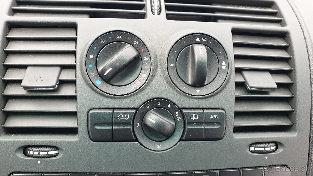 Mercedes Vito 116 CDI, 1. majiteľ, zakúpené v SR - 14