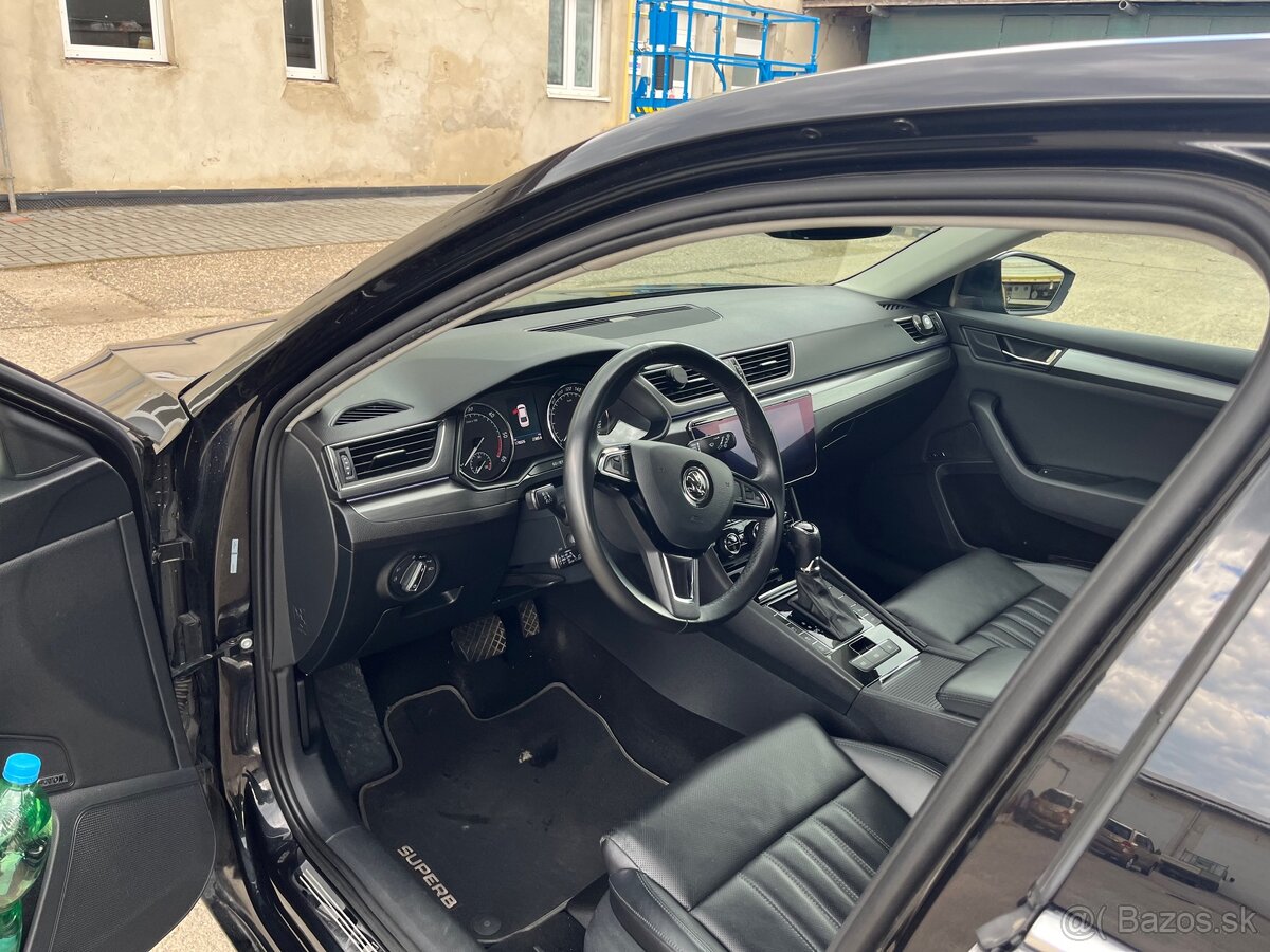 Škoda Superb - 14