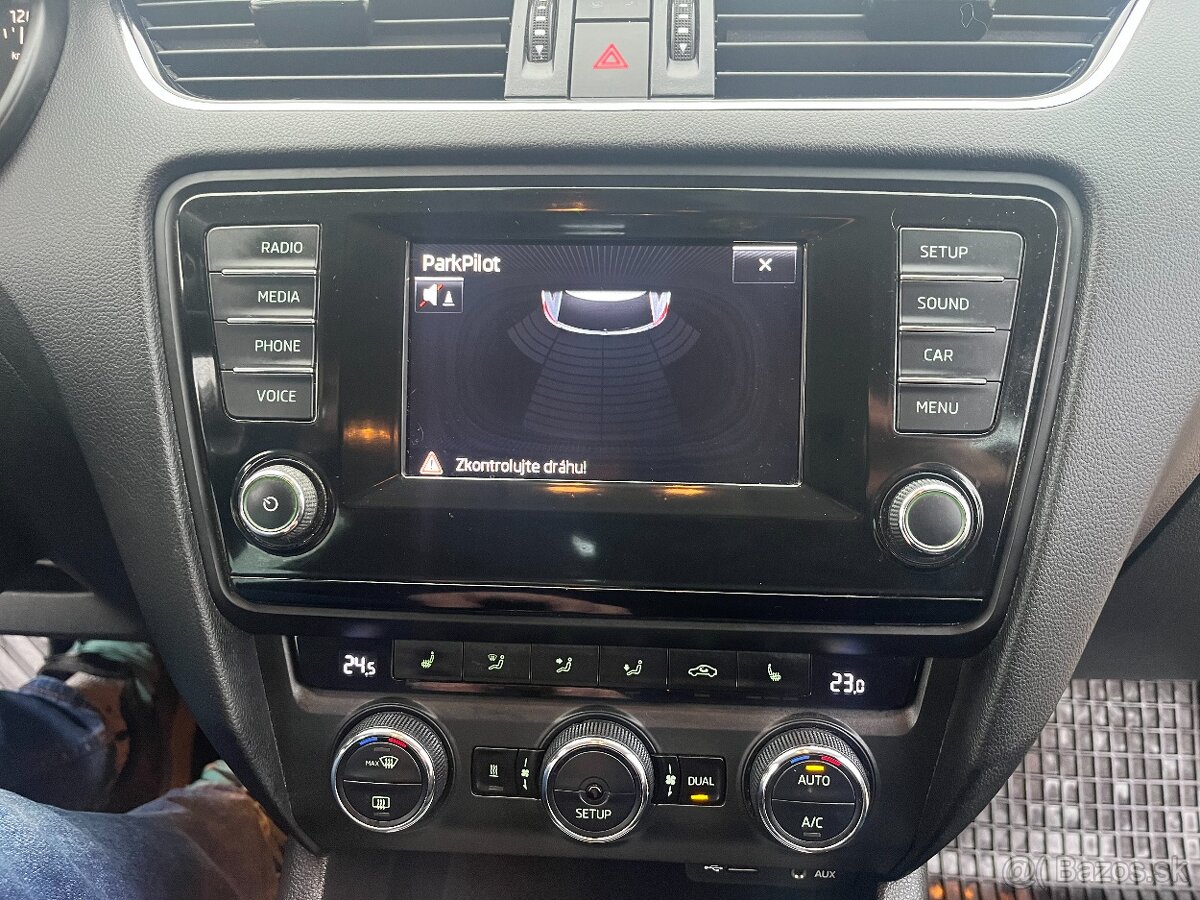 Škoda Octavia 1,6TDi 4x4 - 14