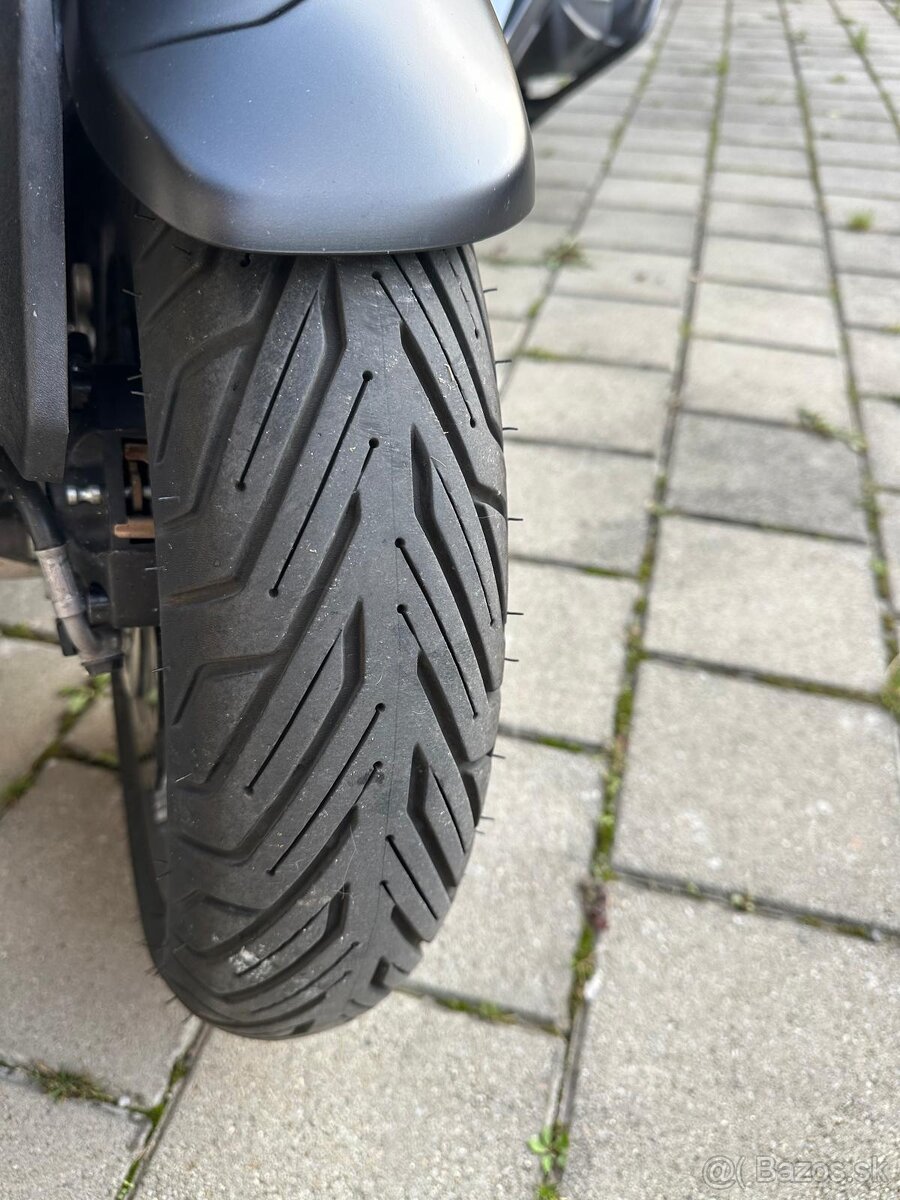 Piaggio MP3 530 HPE - 14