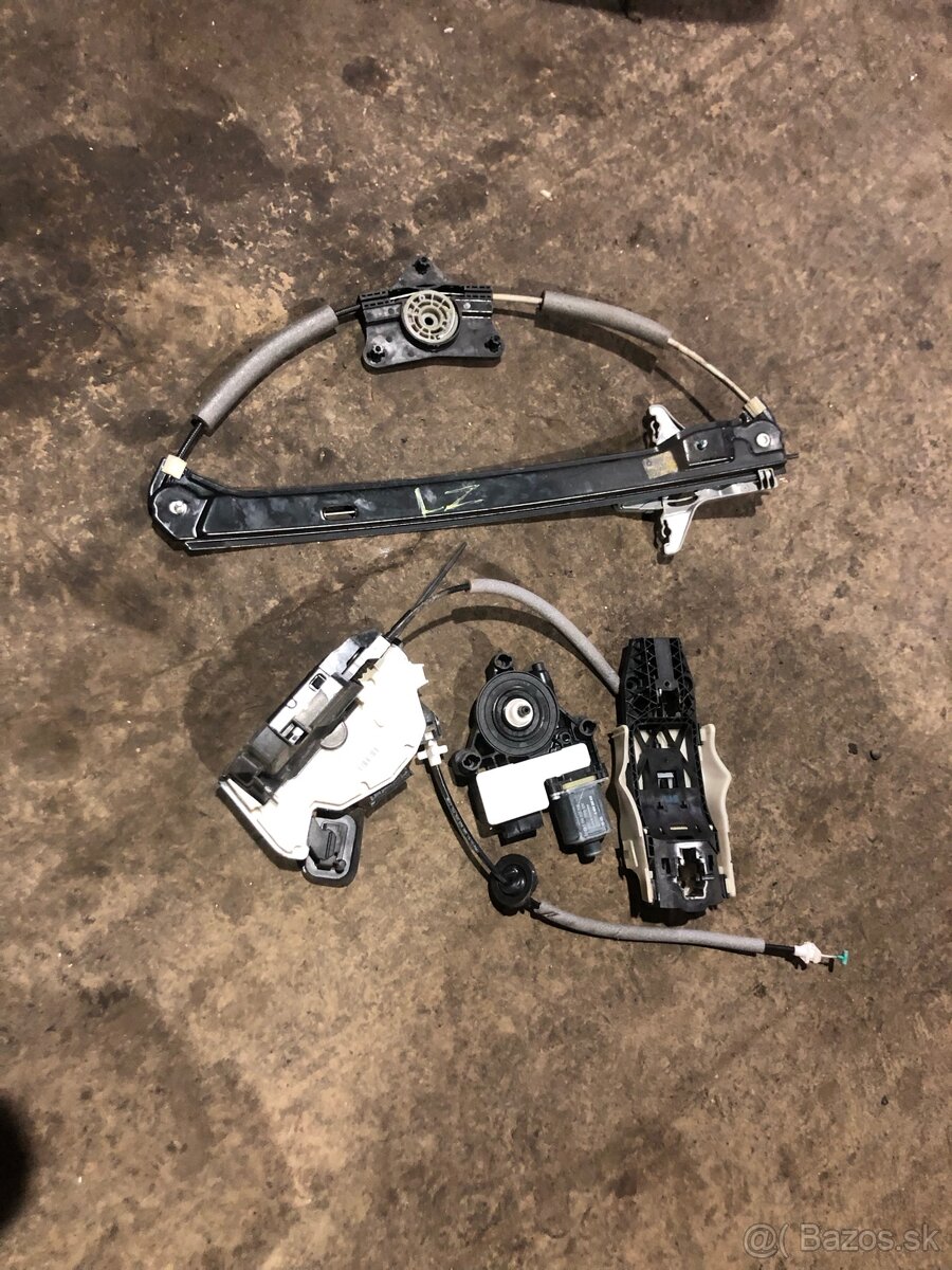 Diely interiéru Superb 2 - 14