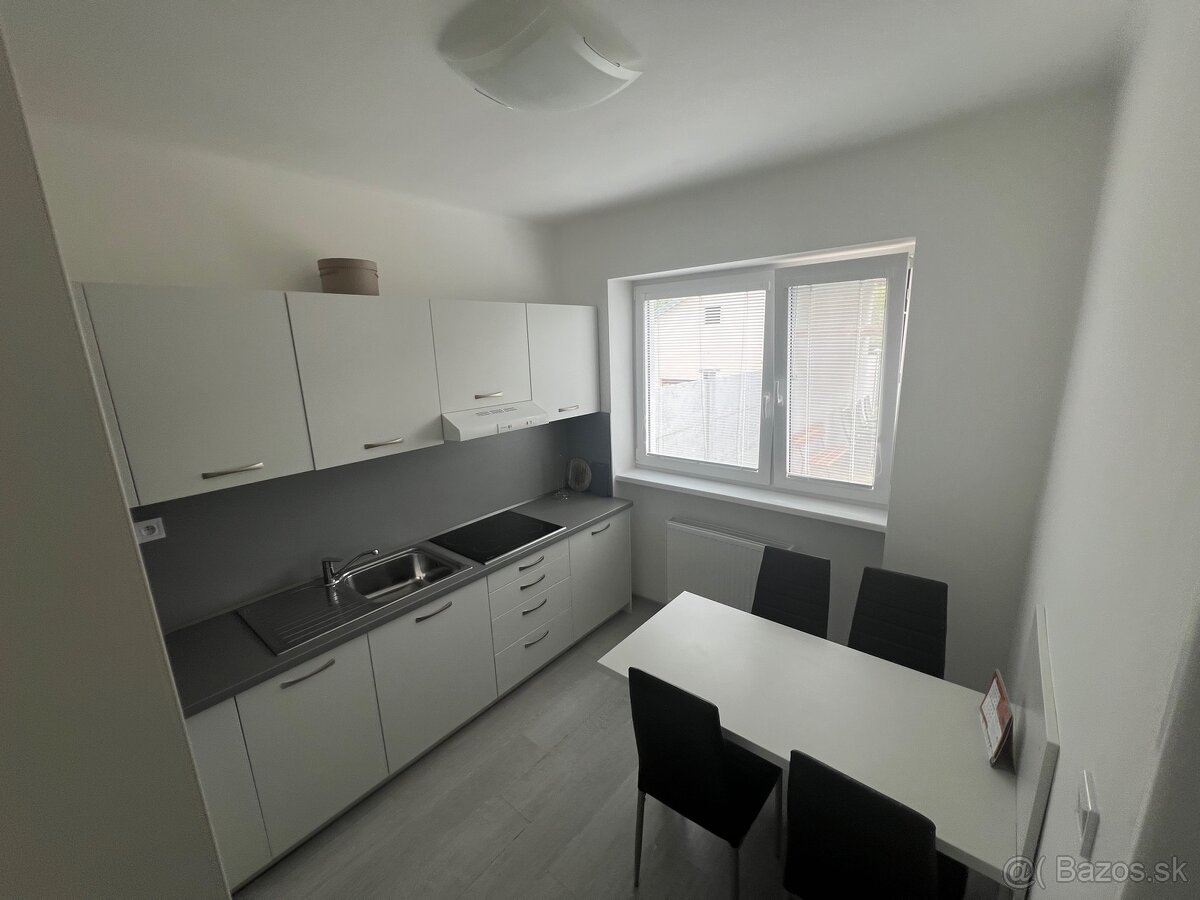 Prenájom rodinného Domu Prešov centrum - 14