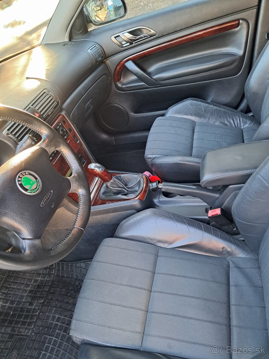 Škoda SUPERB 2003 - 14