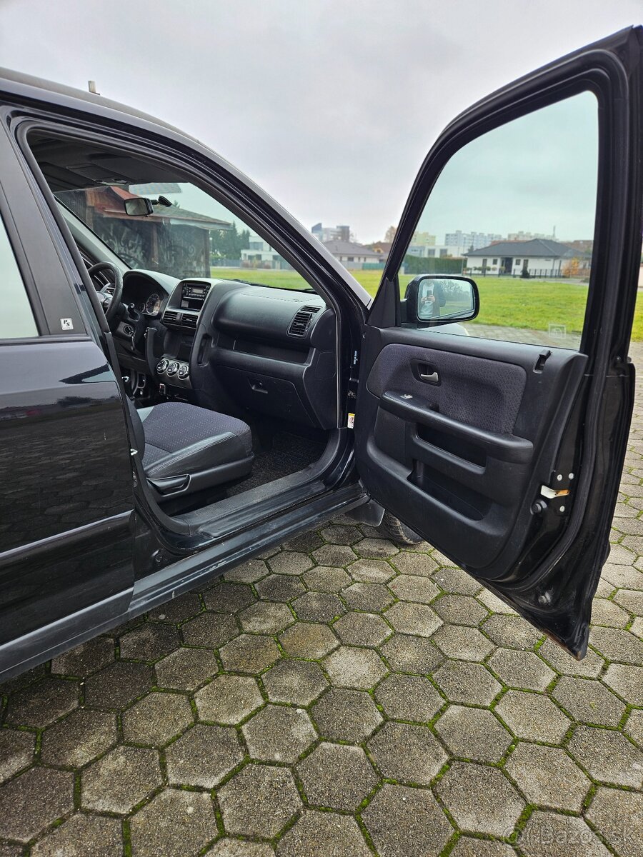 Honda CR-V 2.0i 110 kW 4x4 - 14