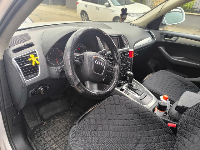 Audi Q5 2.0 TDI Quattro S Tronic - 14