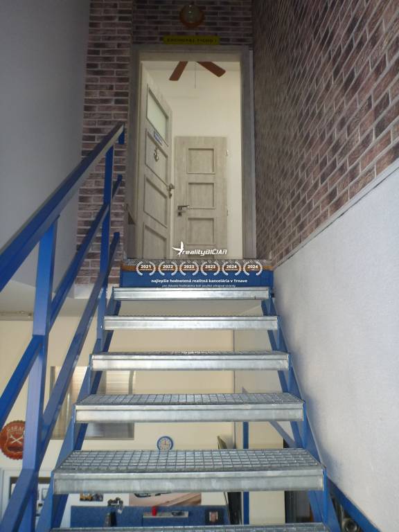 Na prenájom krásny byt v podkroví 2km od Senca a 17km od Bra - 14