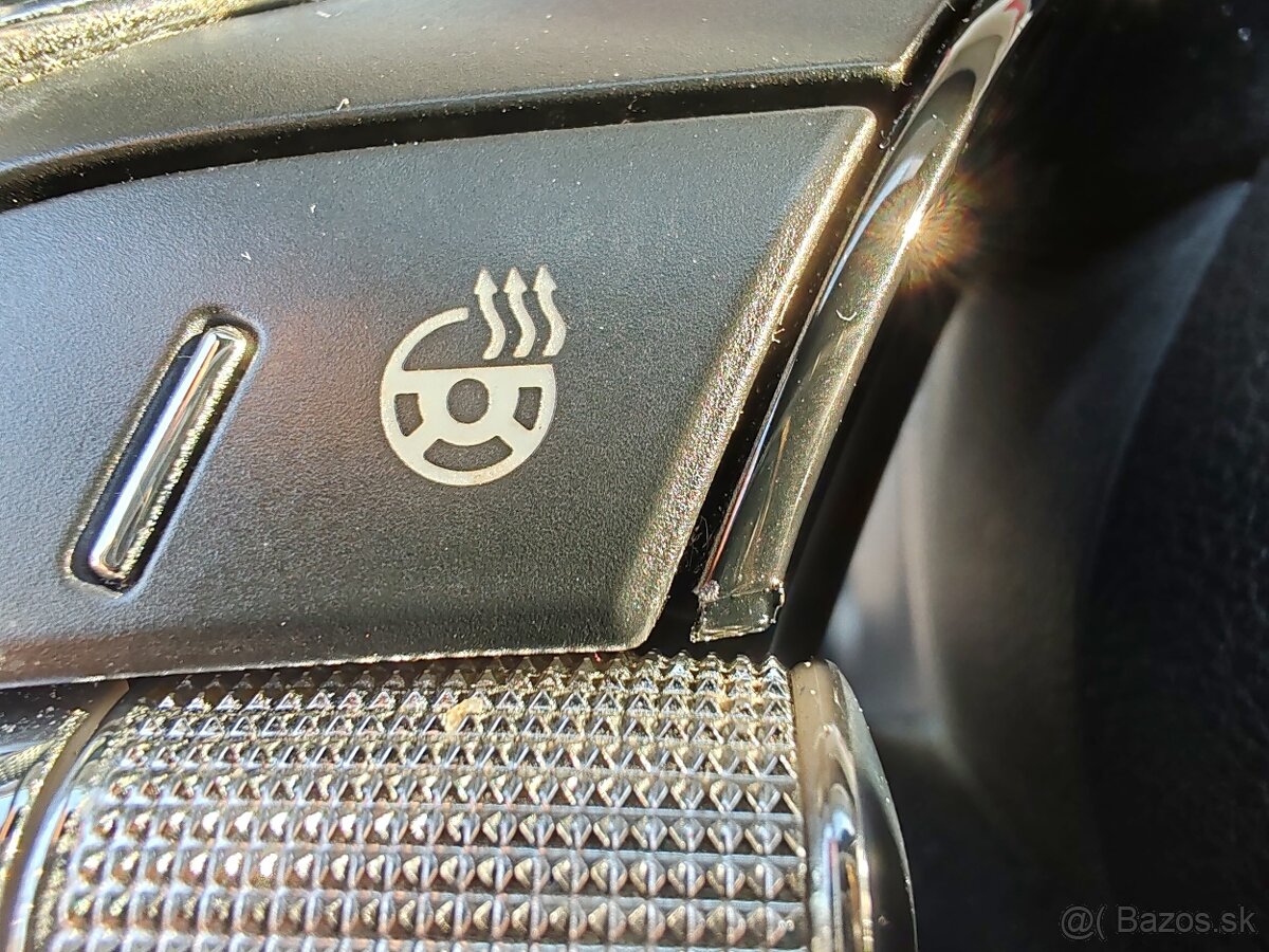 Prodám Škoda octavia 4 / IV 2.0TDI Style 1.Maj DPH - 14