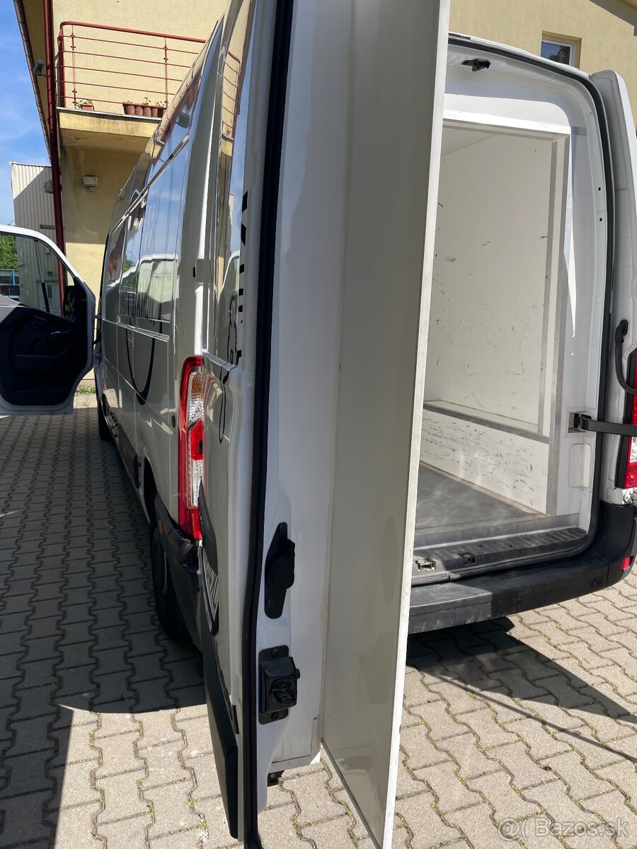 Renault Master CHLADIARENSKE / 2025 / 50tis km / SERVIS - 14
