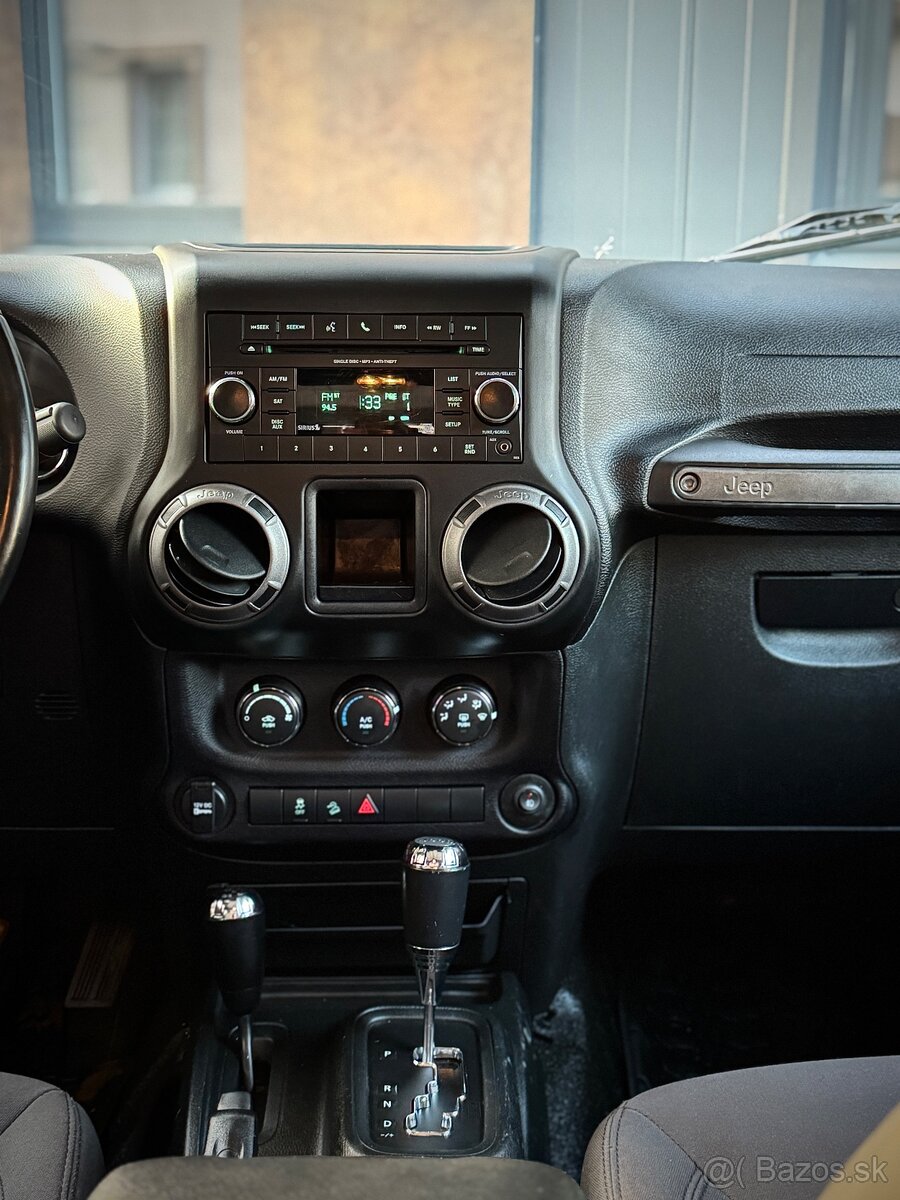 JEEP WRANGLER JK 3.6 V6 HARDTOP - 14