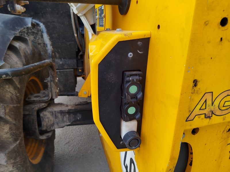 JCB 532x70 Agrotrac TL4 - Teleskopický nakladač - 14