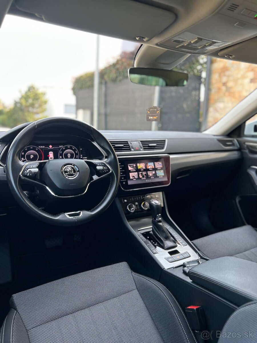 Škoda Superb Combi Facelift 2.0TDi Dsg - 14