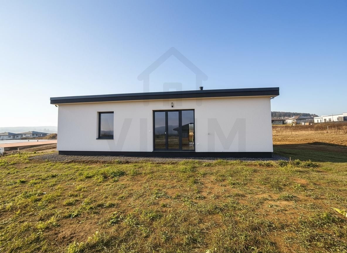 🏡 NA PREDAJ RODINNÝ DOM – OBEC SVINIA - 14