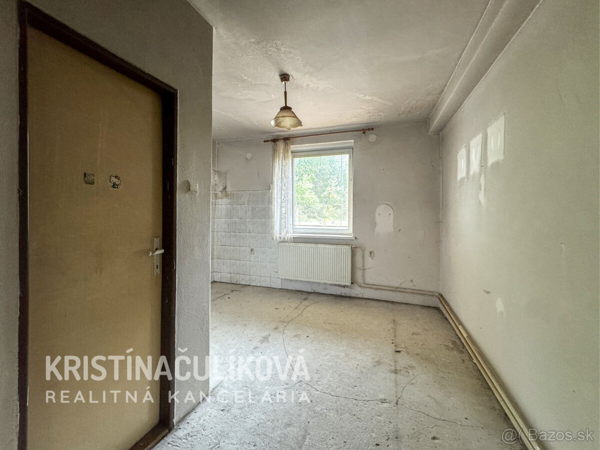 RODINNÝ DOM, POPRAD - KVETNICA - 14