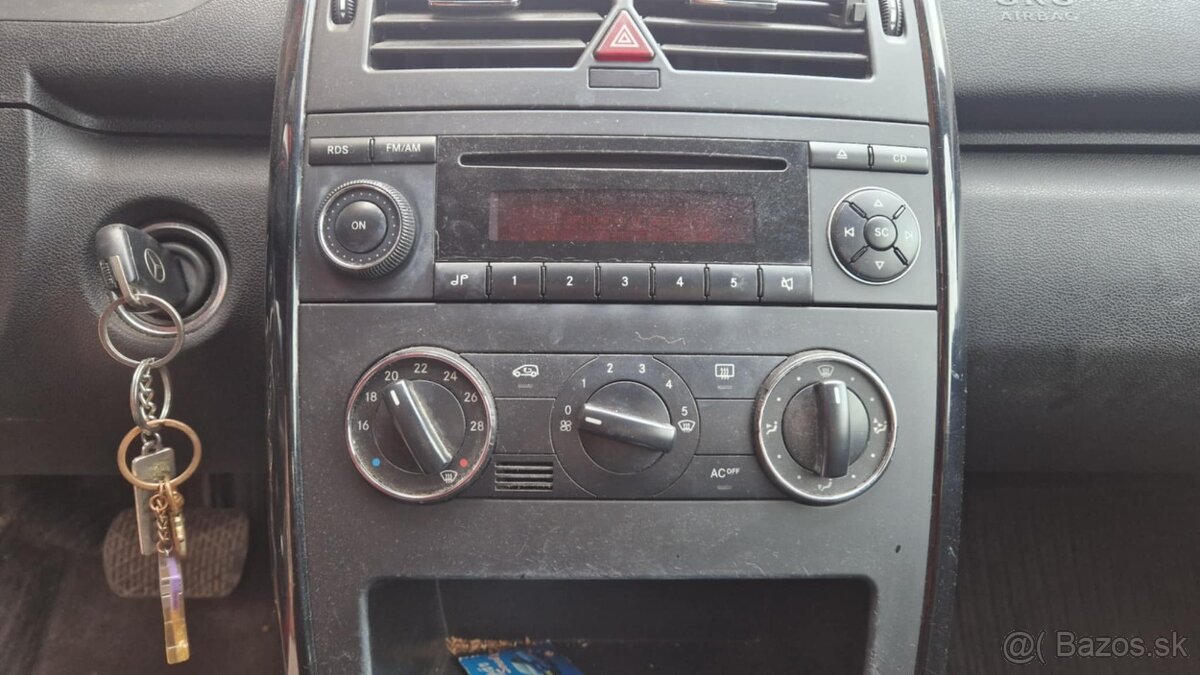 Mercedes A W169 150i 1,5i 70kw kód motora: 266920 - 14