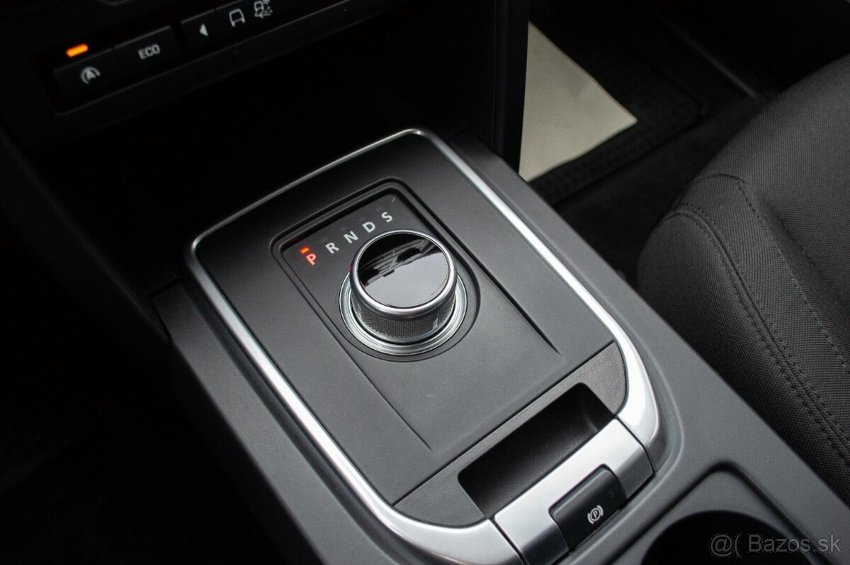 Land Rover Discovery Sport 2.0L TD4 SE AT - 14