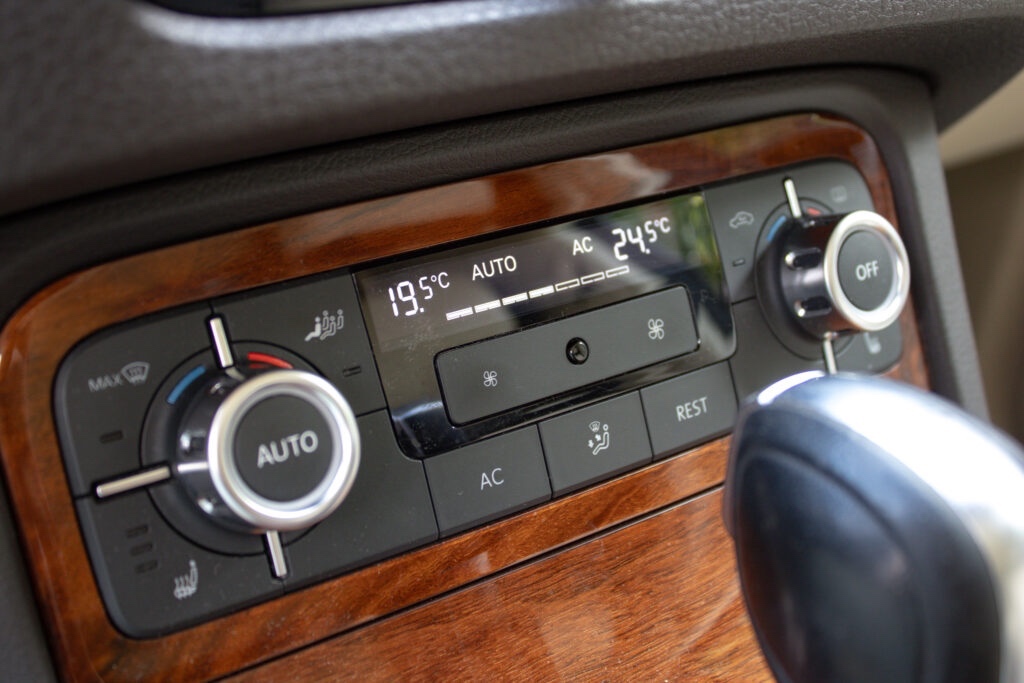 Volkswagen Touareg 3.0 TDI V6 176kW - 14