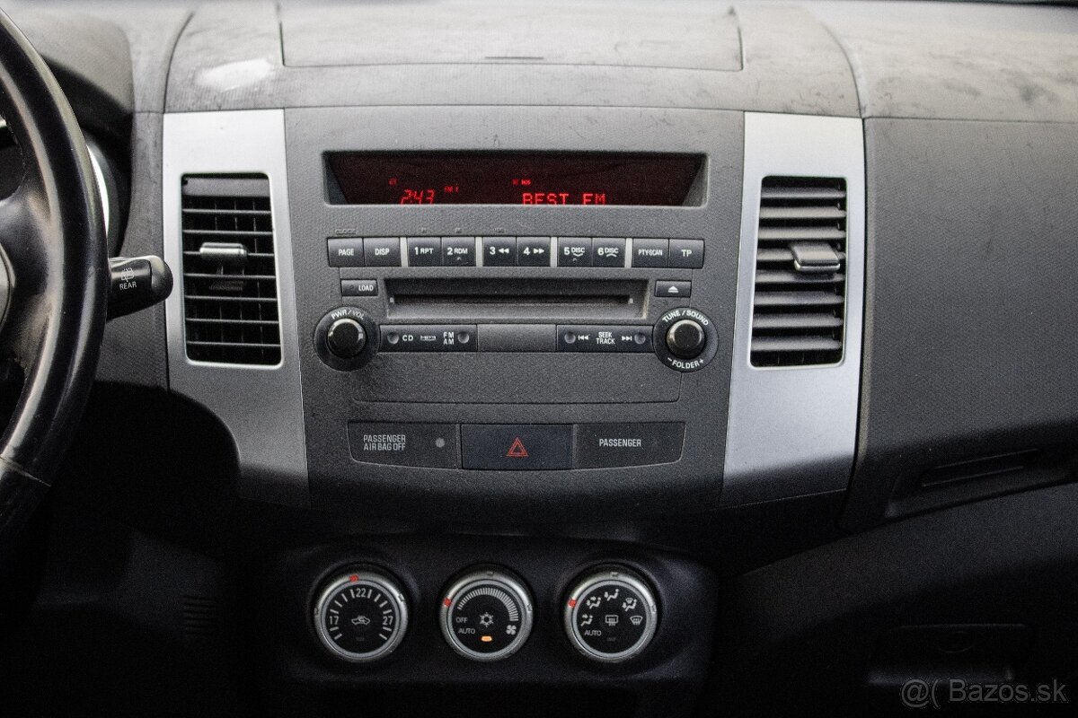 Mitsubishi Outlander 2.2 DI-D Instyle - 14