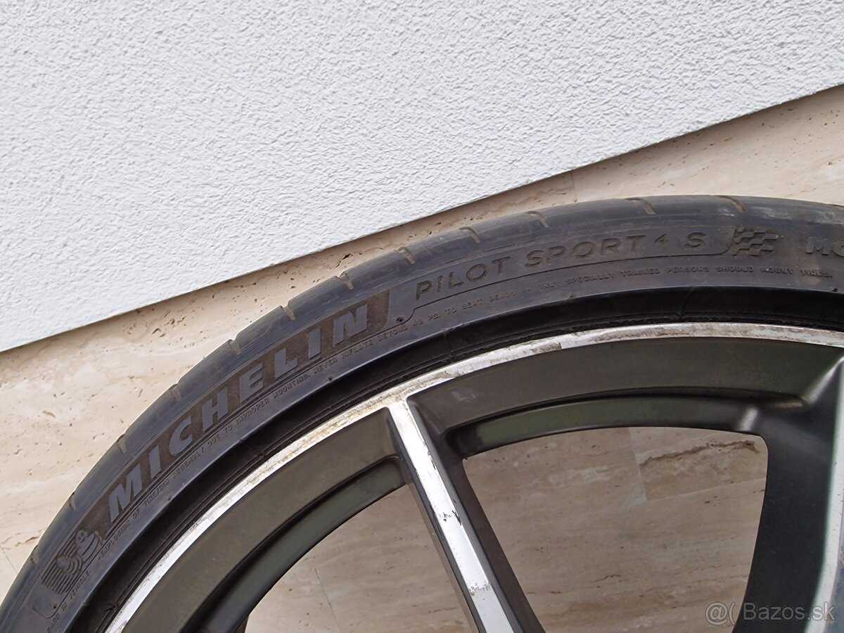 Speedline corse 8,5j r20 5x112 et30 - 14