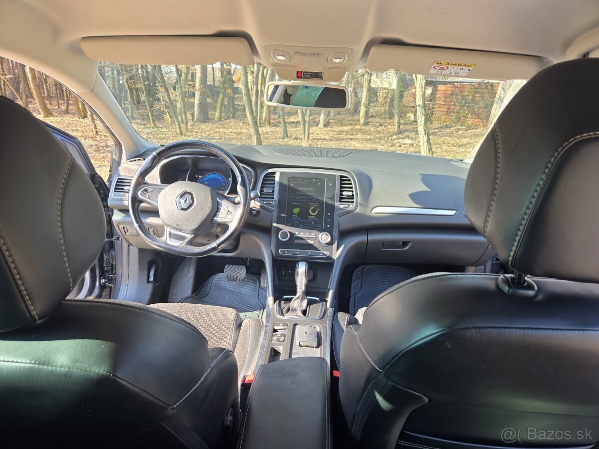 RENAULT MEGANE 2017 - 14