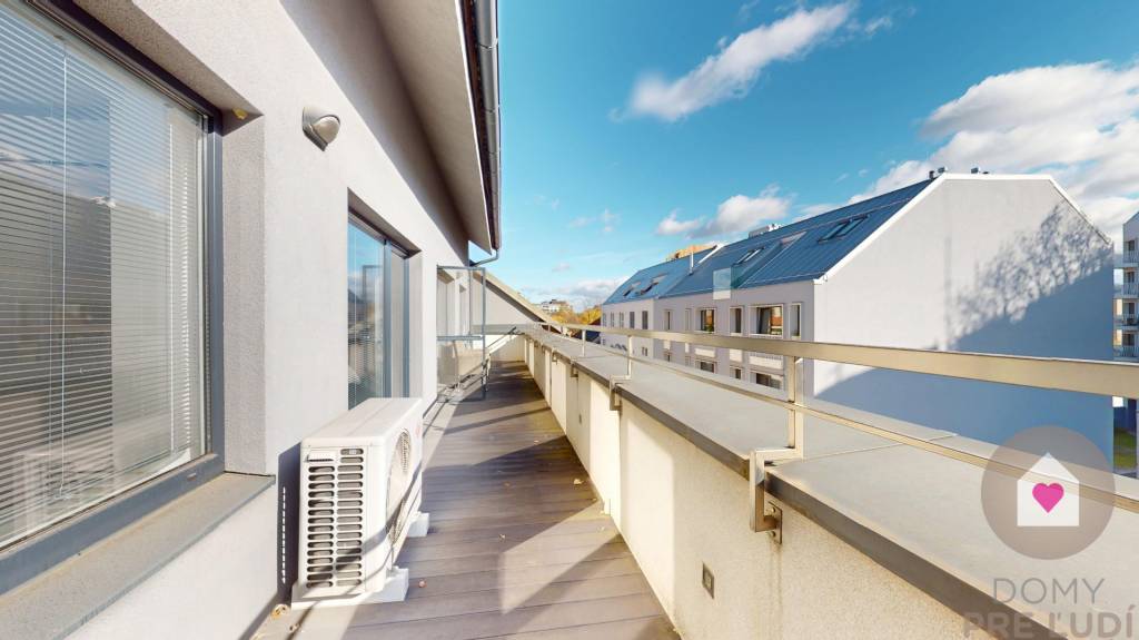 Krásny zariadený 3 izb. byt v centre mesta s parkovaním, BA - 14