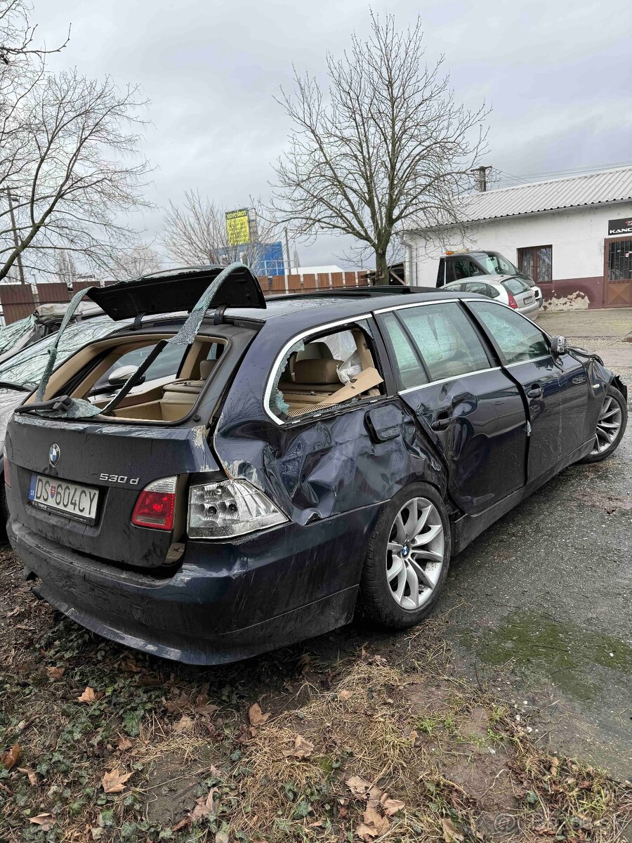 BMW E61, r.v. 3/2005 (havarovany) - 14