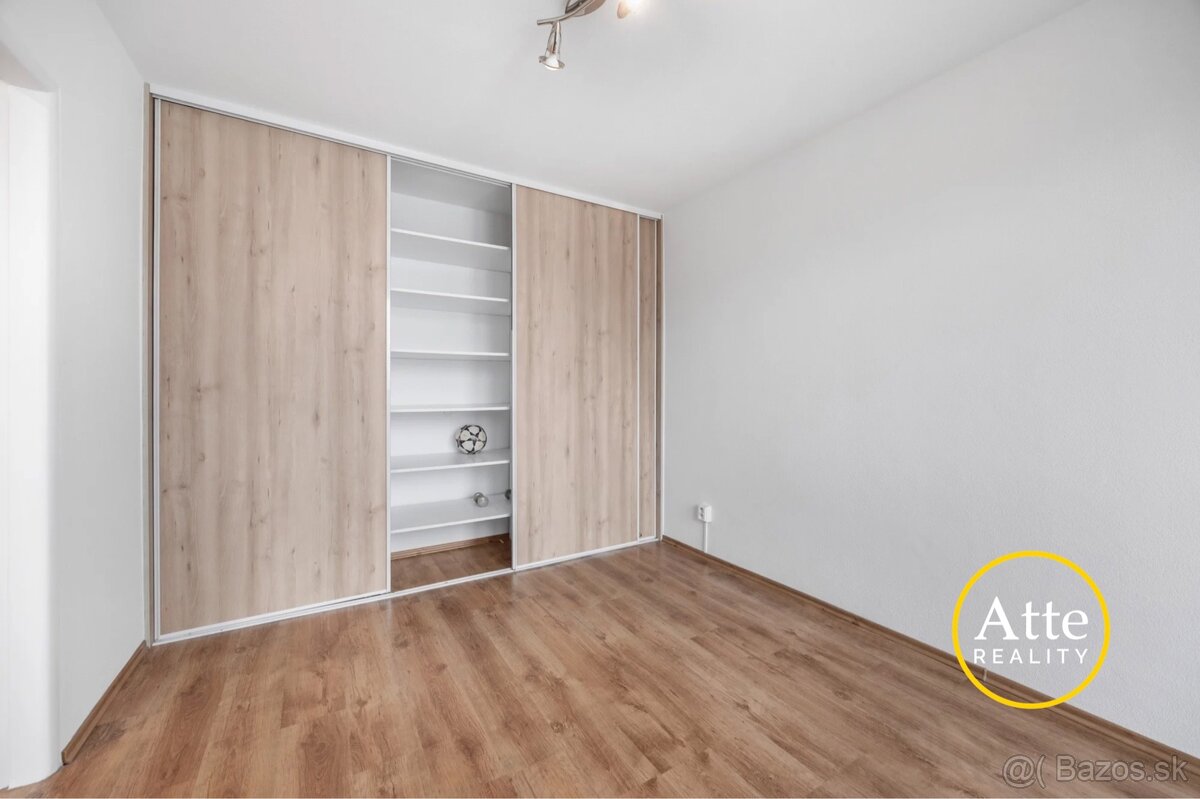 Na predaj: Útulný 3-izbový byt s loggiou, Poľná ulica - 14